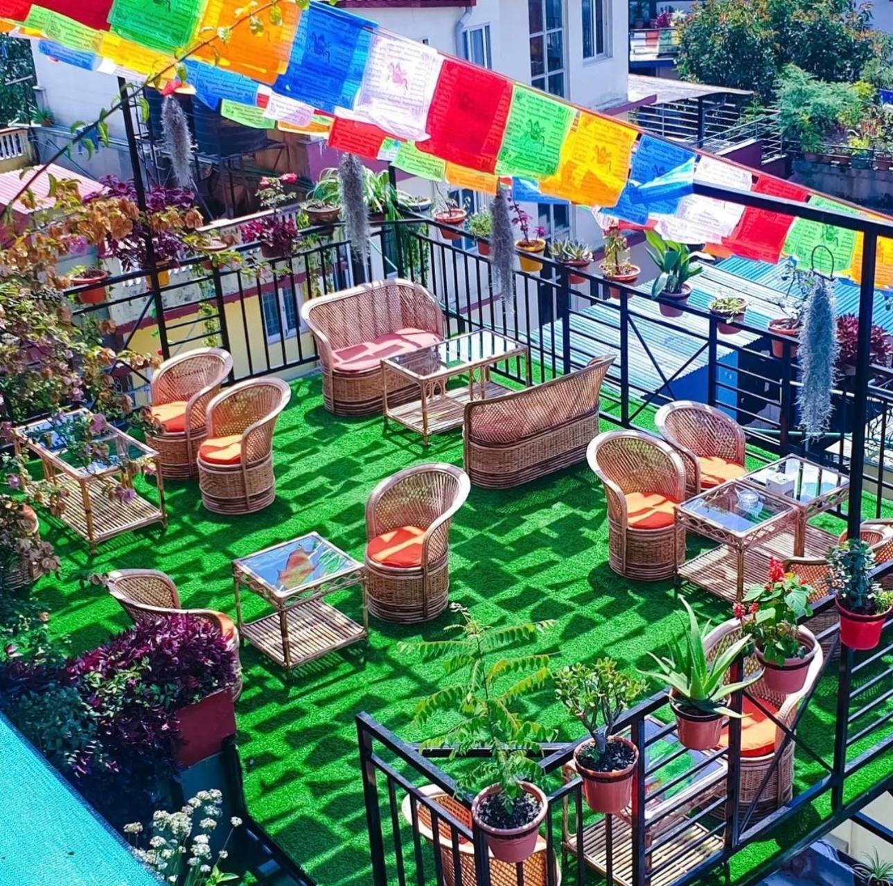 Yog Hostel Kathmandu Exterior foto
